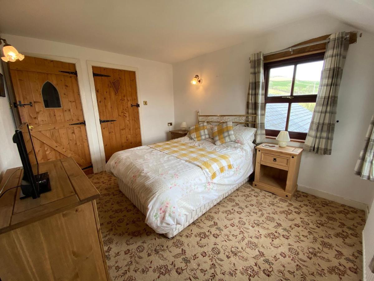 バーマス Beautiful Secluded Farmhouse With Hot Tubヴィラ エクステリア 写真