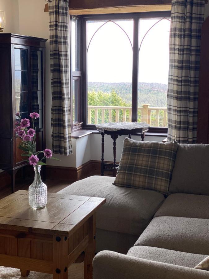 バーマス Beautiful Secluded Farmhouse With Hot Tubヴィラ エクステリア 写真