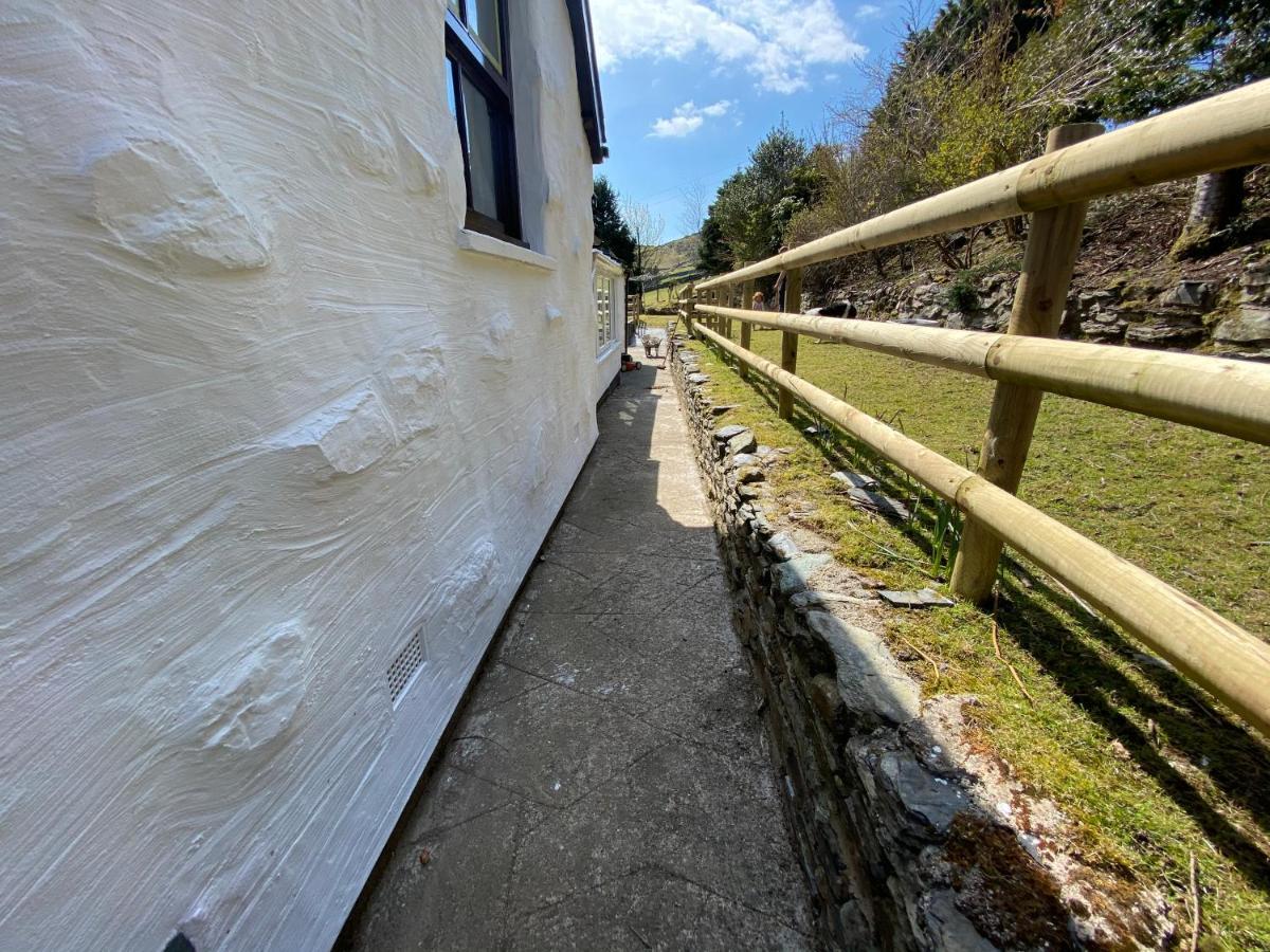 バーマス Beautiful Secluded Farmhouse With Hot Tubヴィラ エクステリア 写真