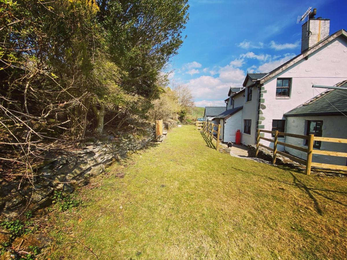 バーマス Beautiful Secluded Farmhouse With Hot Tubヴィラ エクステリア 写真